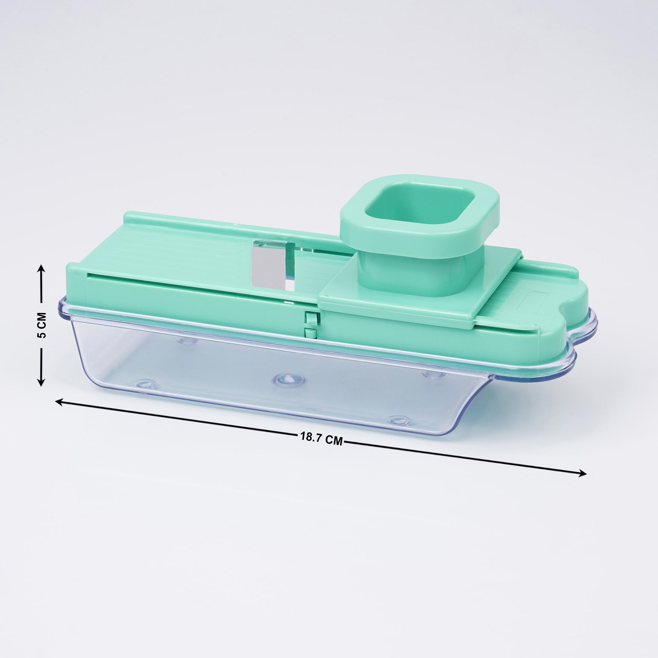 Rosemary Cove Polypropylene Dry Fruit Chopper in Mint