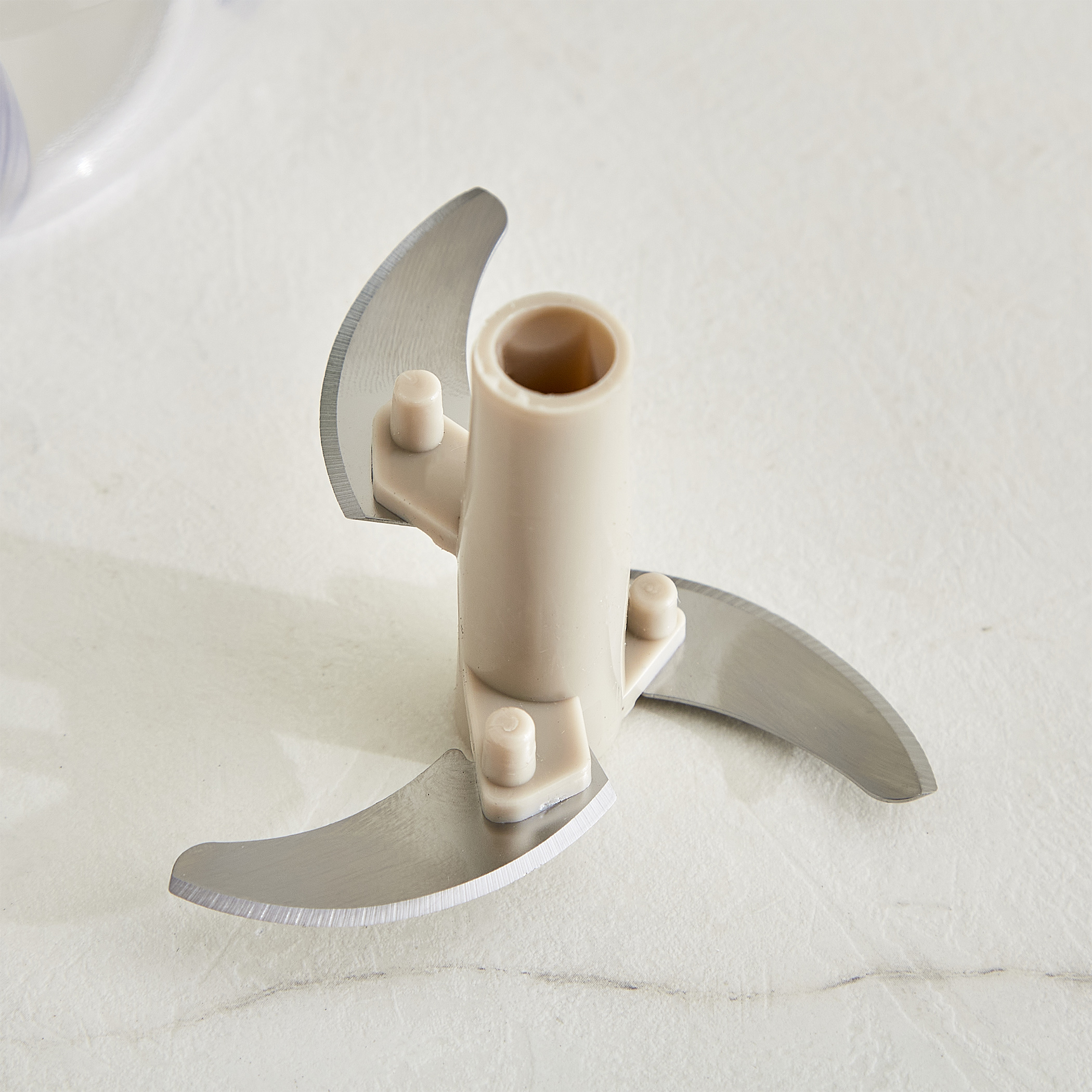 Miro Fusion Polypropylene Pull Chopper in Grey