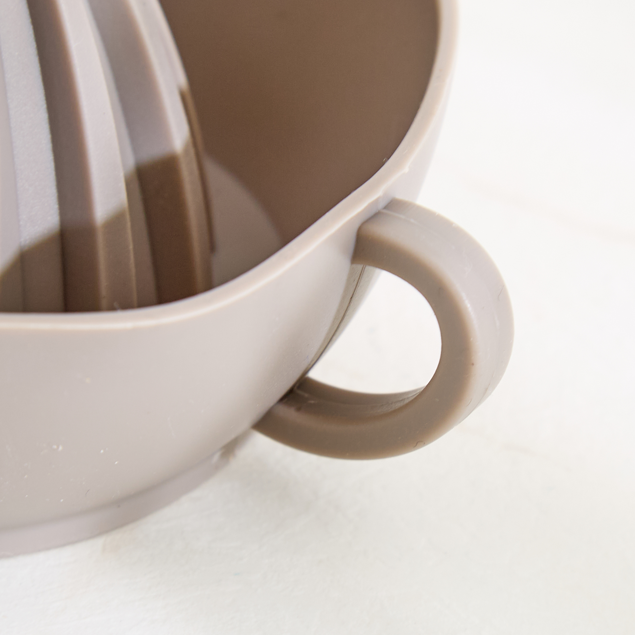 Rosemary Springfield Silicone Lemon Juicer in Brown
