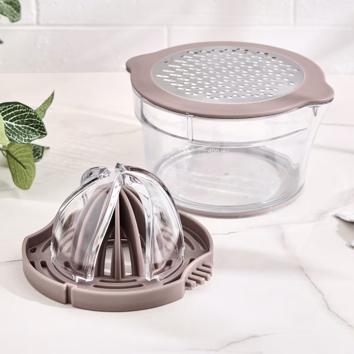 Rosemary Eva 2in1 Juicer and Grater in Taupe