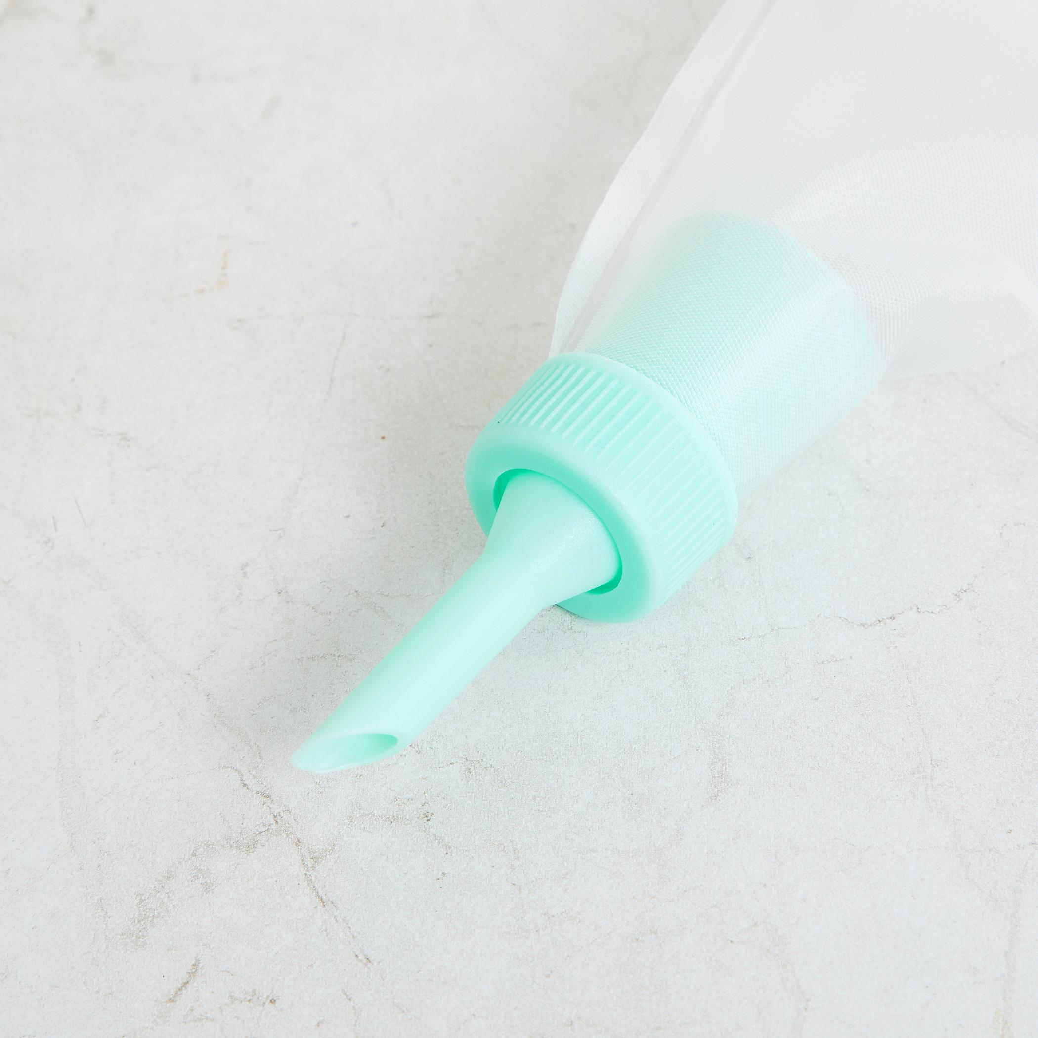 Bakers Pride 7Pcs Polypropylene Cake Decorating Nozzle Set in Teal