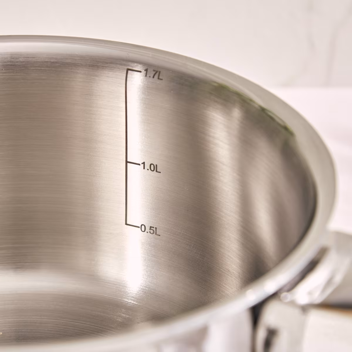 Valeria Carin Tri-Ply Stainless Steel Induction Compatible Milk Pan - 1.7L in Silver