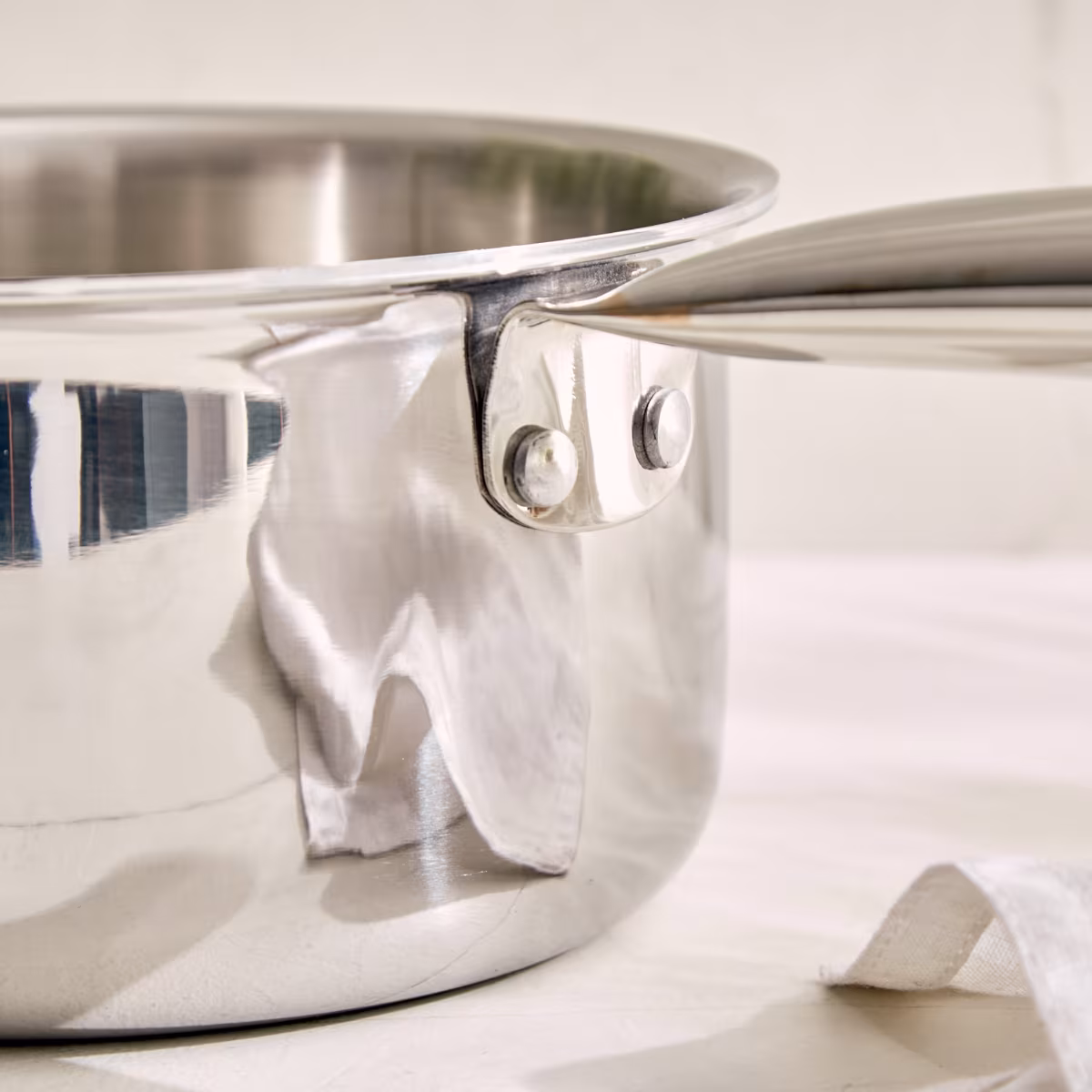 Valeria Carin Tri-Ply Stainless Steel Induction Compatible Milk Pan - 1.7L in Silver