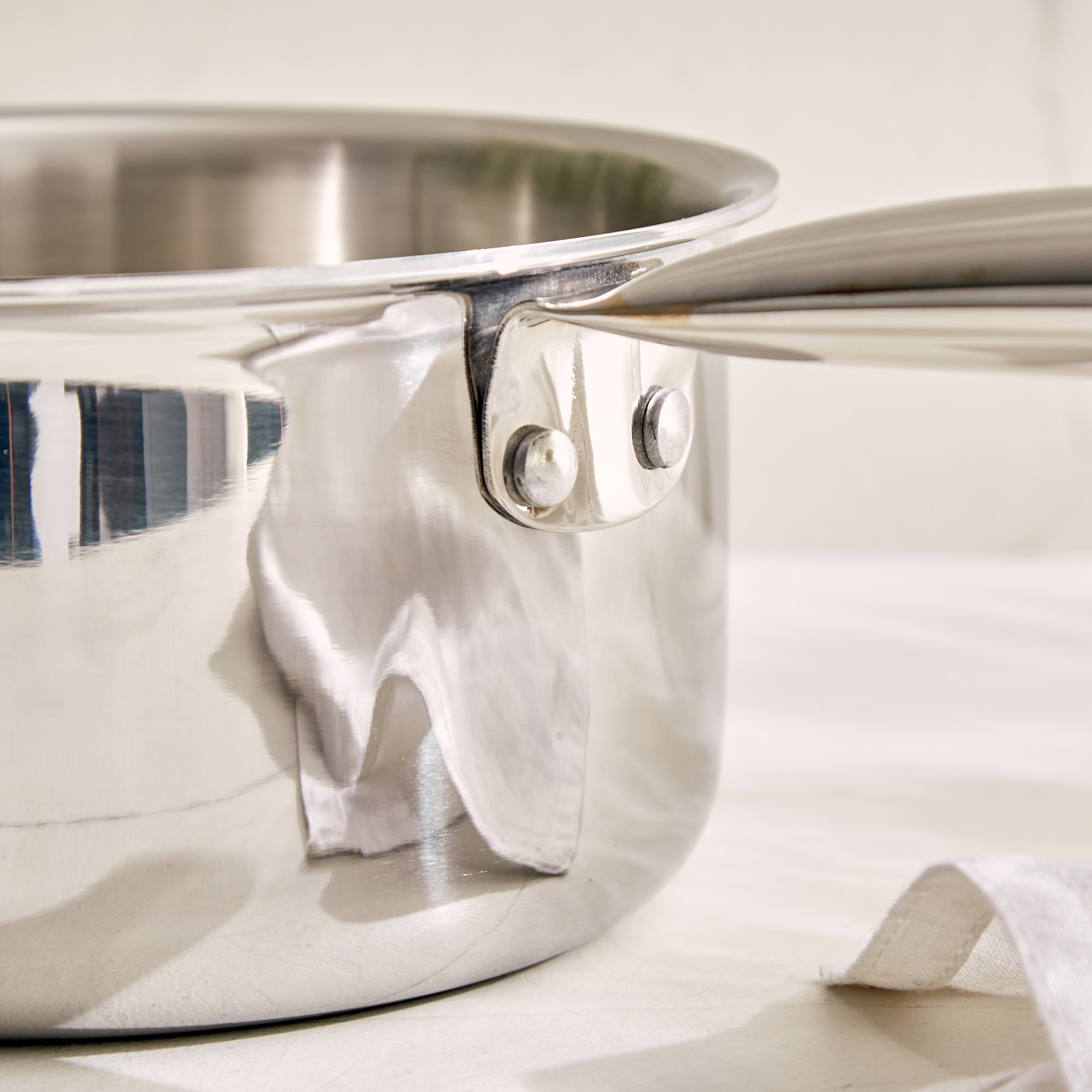 Valeria Carin Tri-Ply Stainless Steel Induction Compatible Milk Pan - 1.7L in Silver