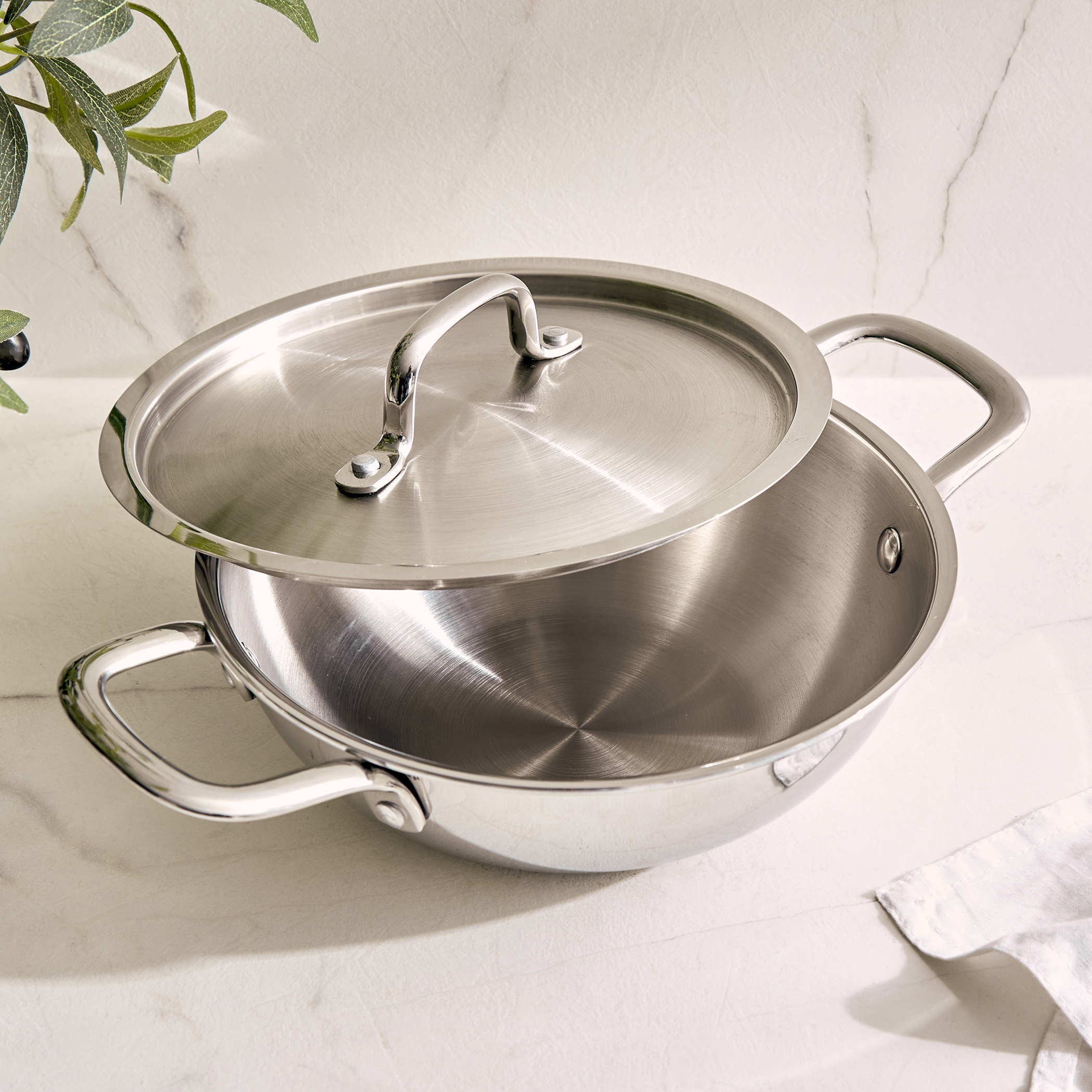 Valeria Carin Tri-Ply Stainless Steel Induction Compatible Kadhai with Lid - 1.6L in Silver