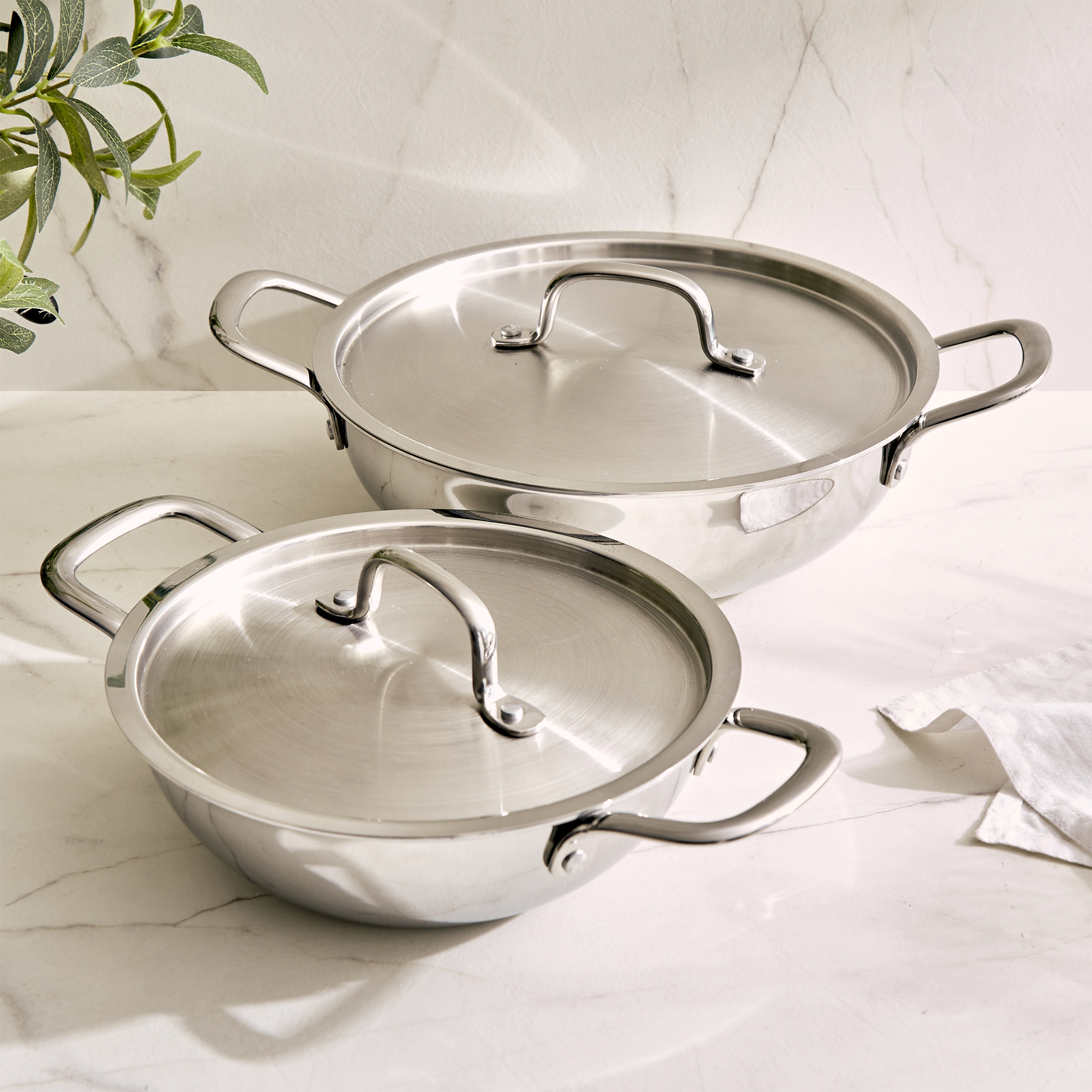 Valeria Carin Tri-Ply Stainless Steel Induction Compatible Kadhai with Lid - 2.5L in Silver