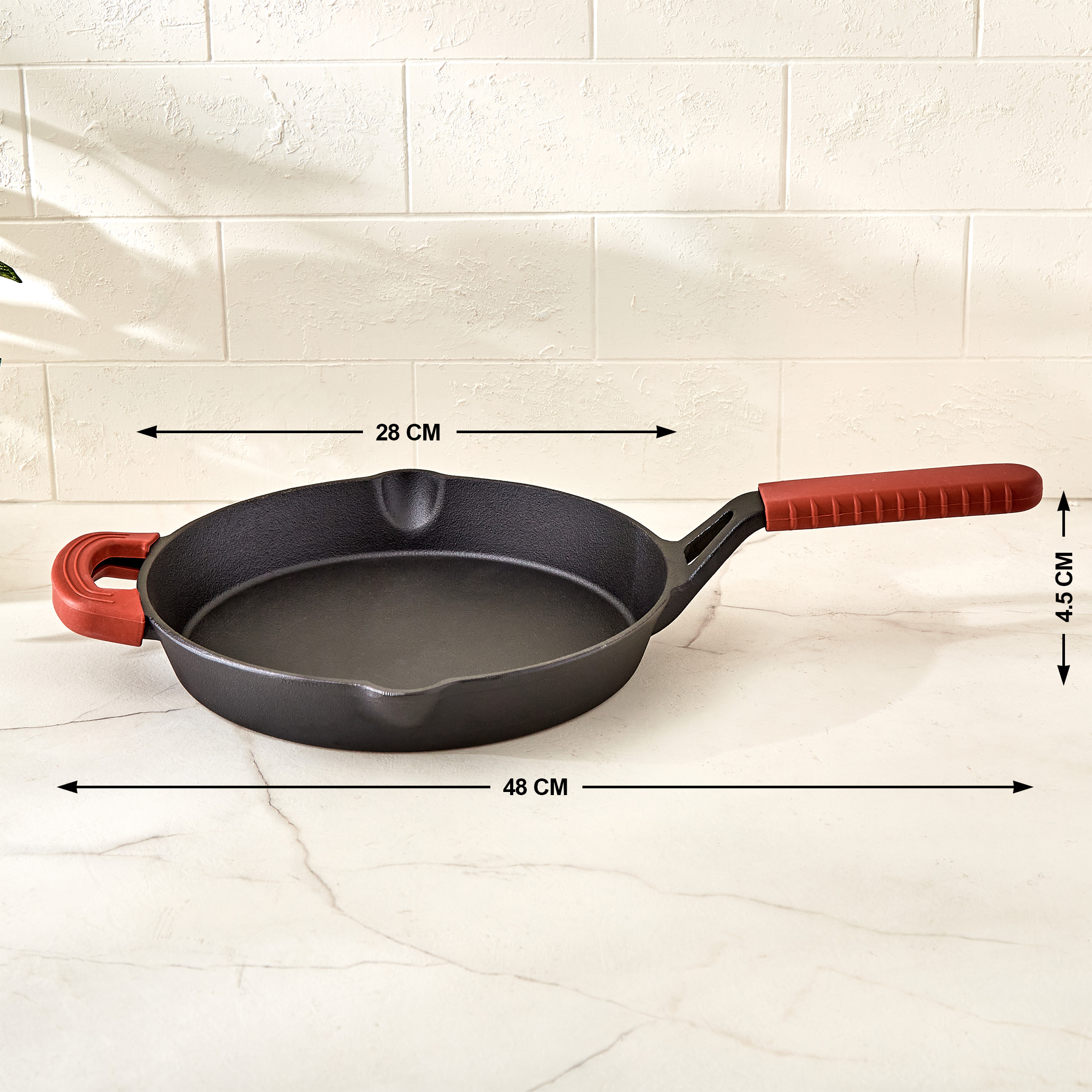 Terra Tales Sally Cast Iron Frying Pan - 28cm in Black