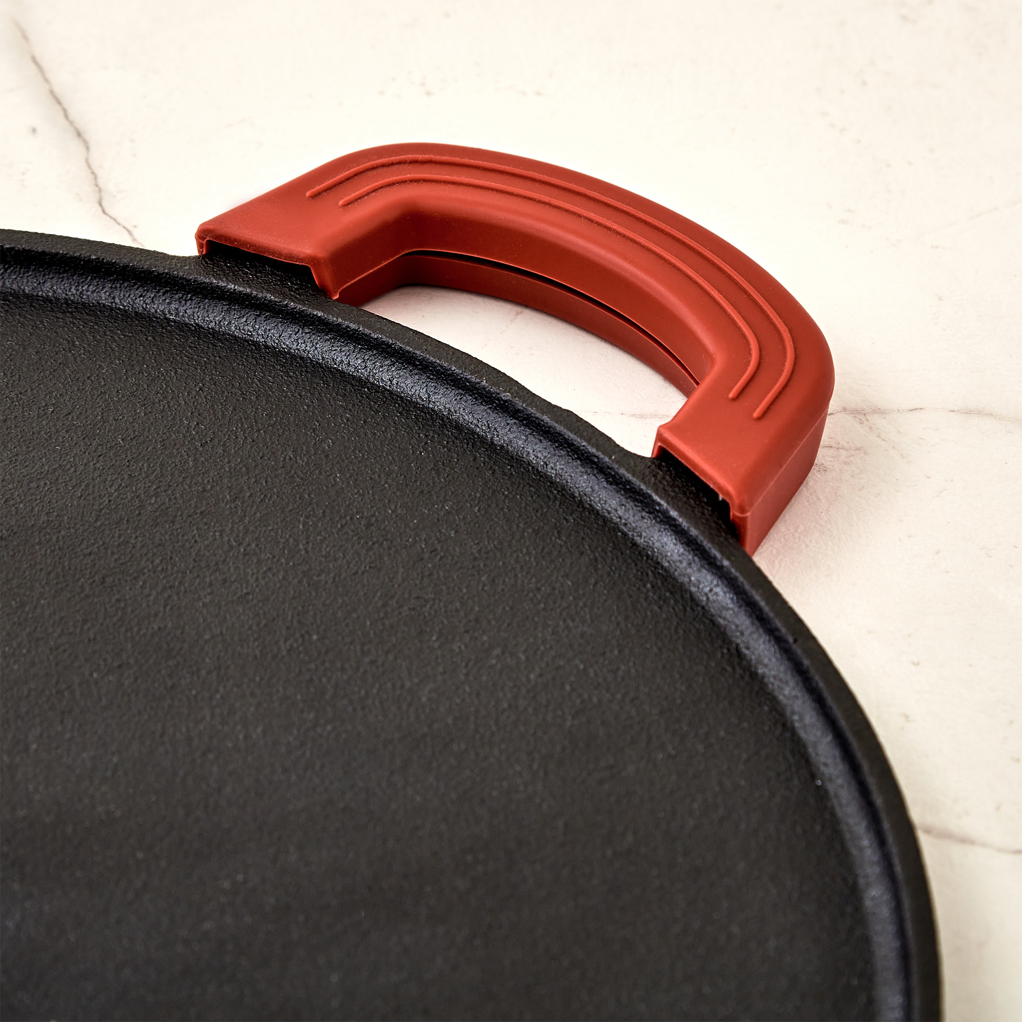 Terra Tales Sally Cast Iron Dosa Tawa - 30cm in Black