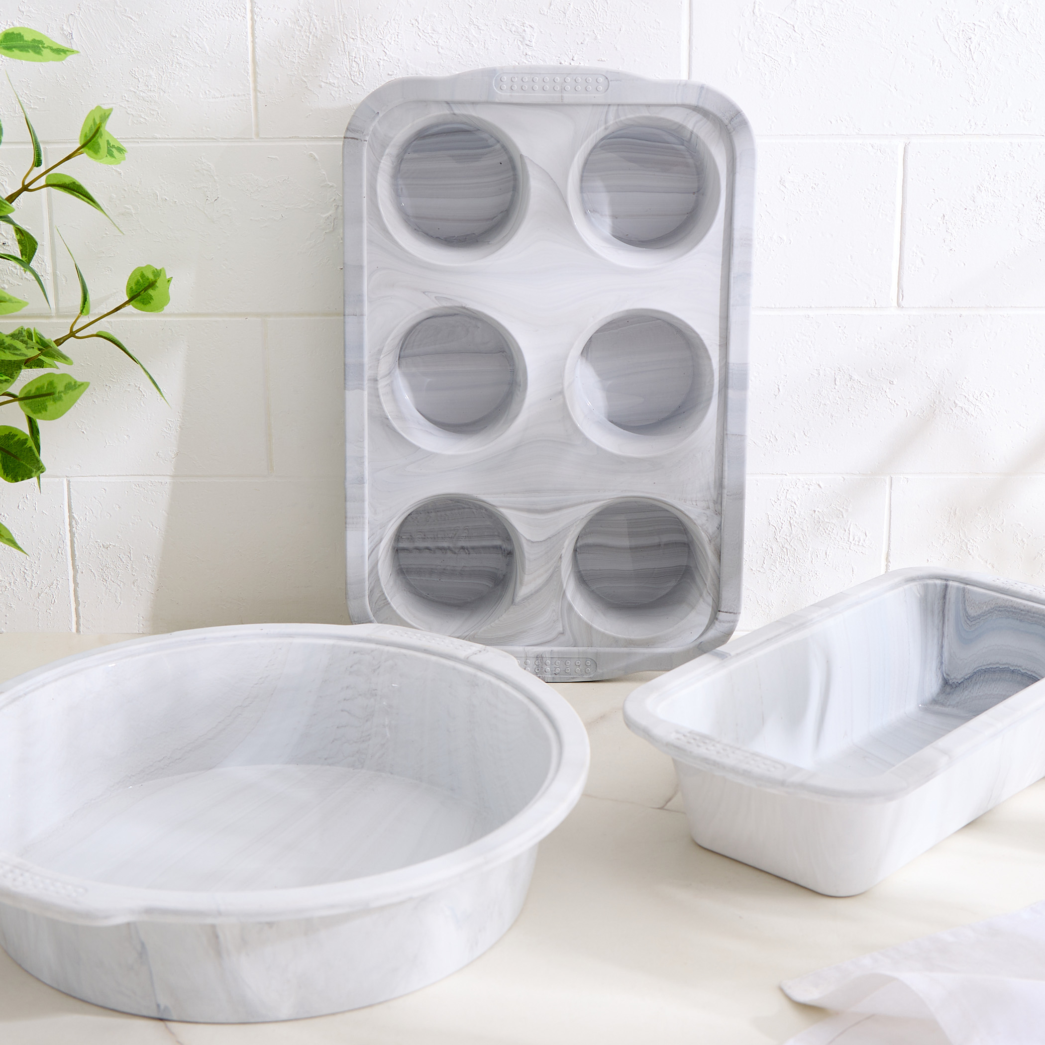 Bakers Pride Floura Silicone Baking Pan in Grey
