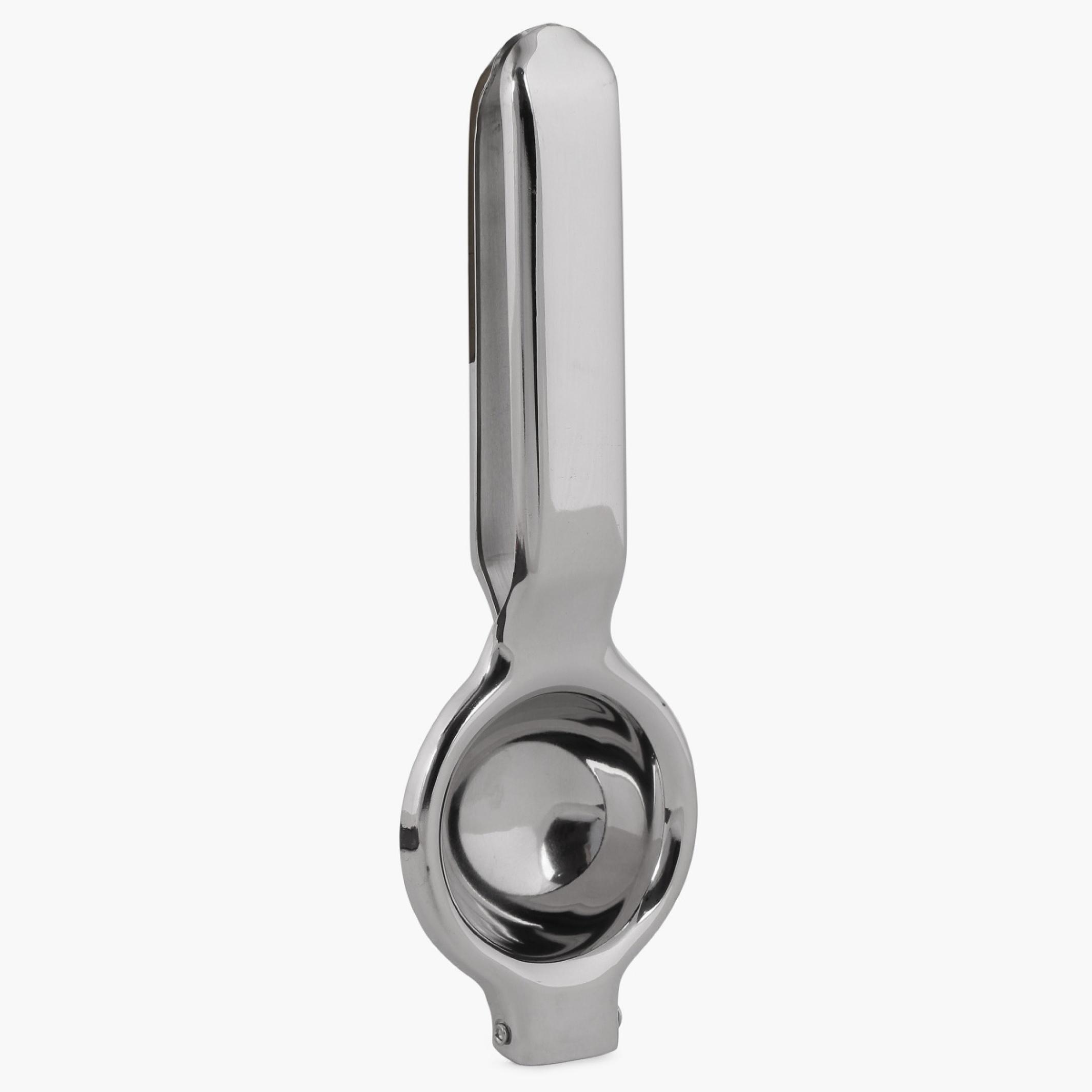 Ferrit Stainless Steel Lemon Squeezer in Silver