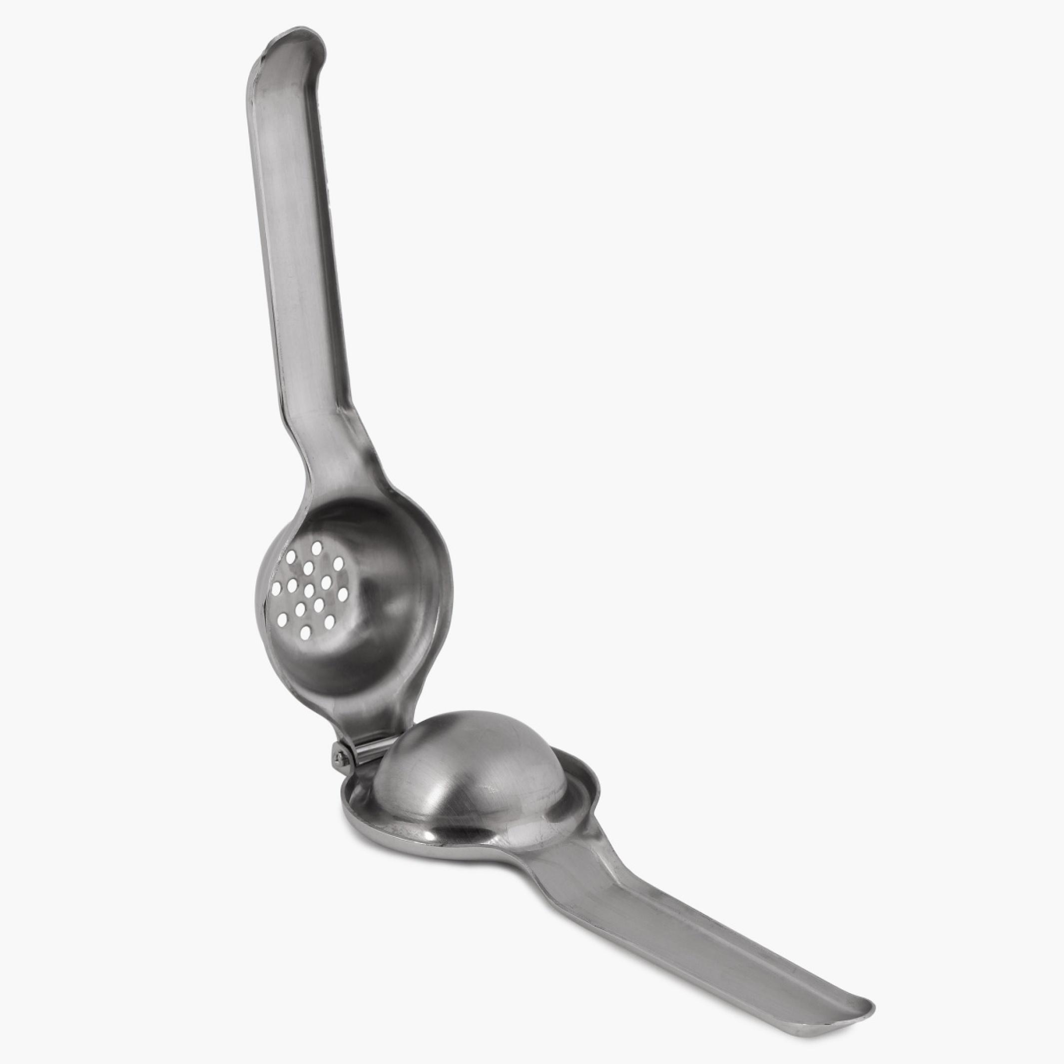 Ferrit Stainless Steel Lemon Squeezer in Silver