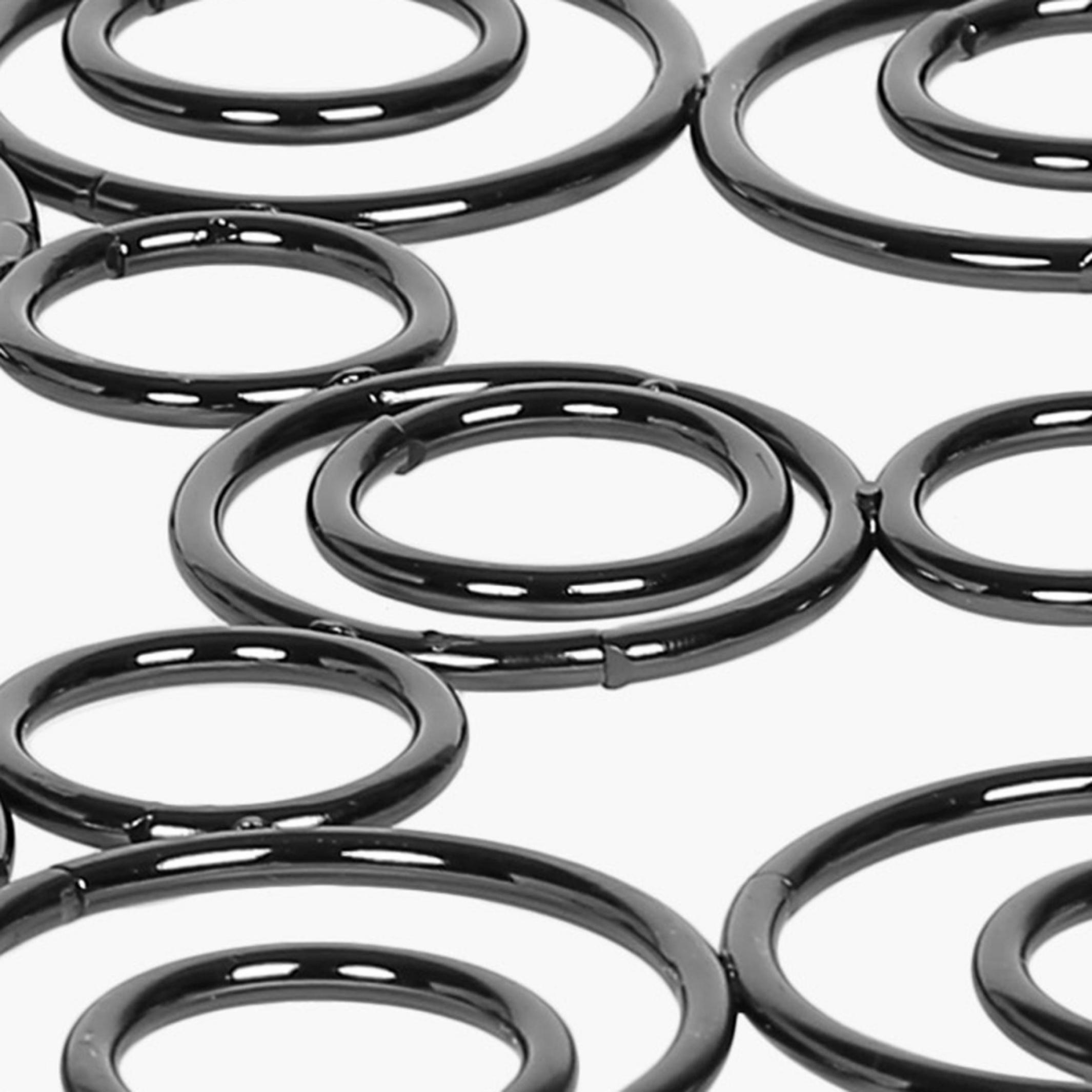 Gravel Solid Trivets - Stainless Steel -  Trivet - 20.5 cm x 20.5 cm x 1.5 cm - Black in Black