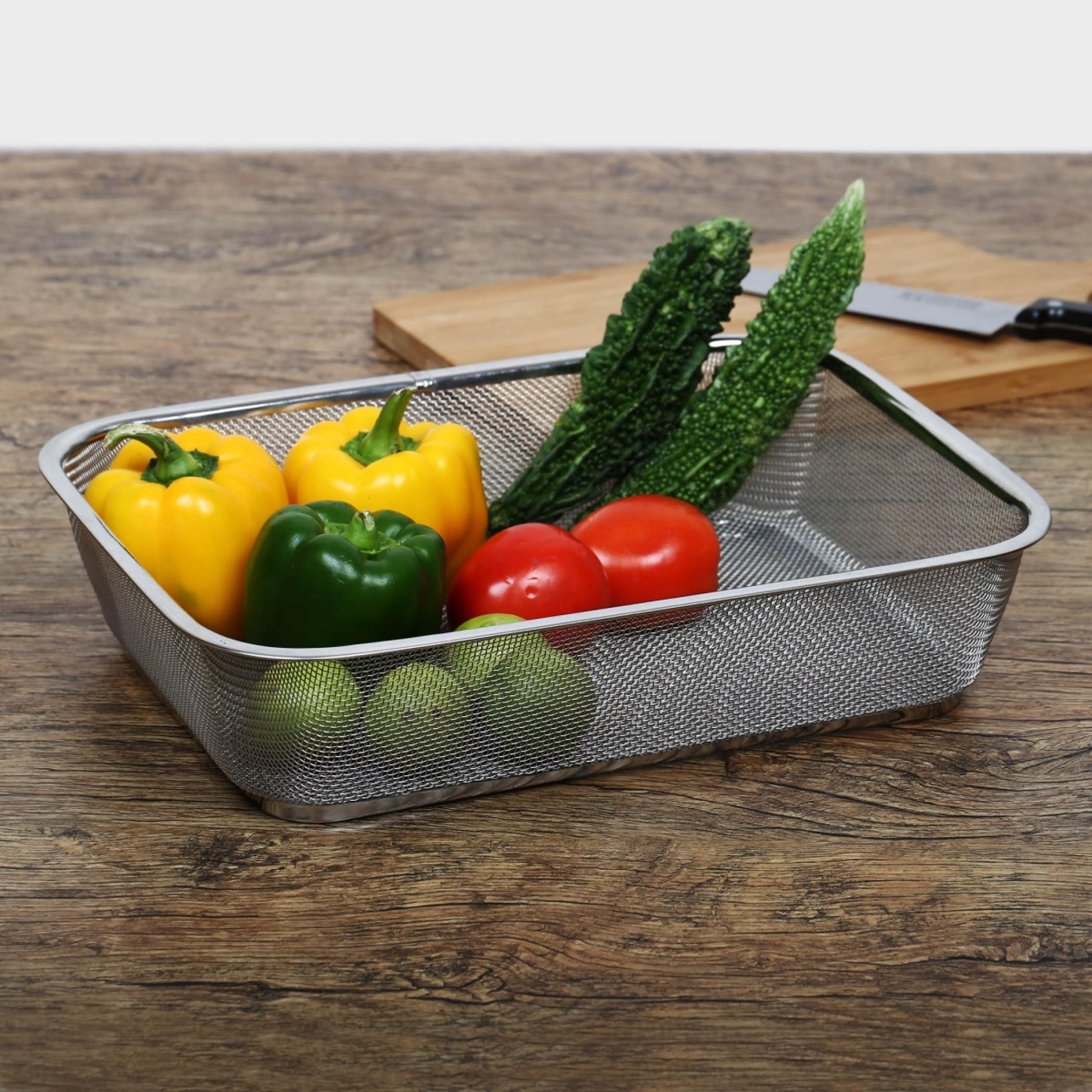 Glovia Stainless Steel Fridge Basket in Silver