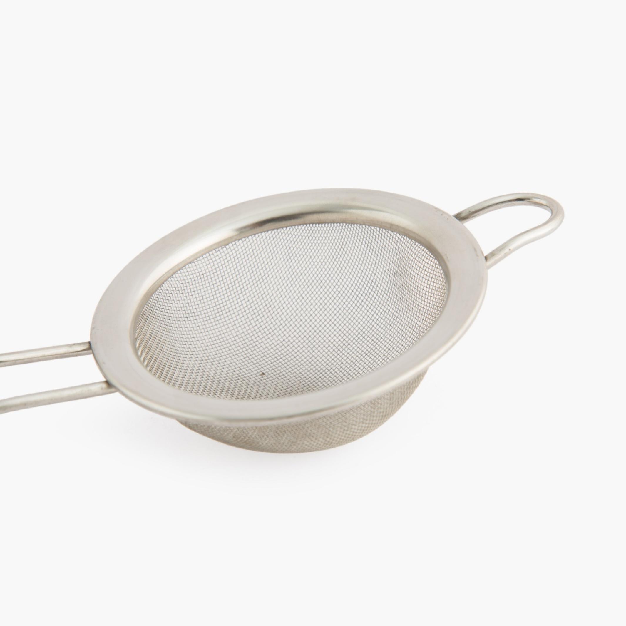 Ferrit Stainless Steel Tea Strainer in Silver