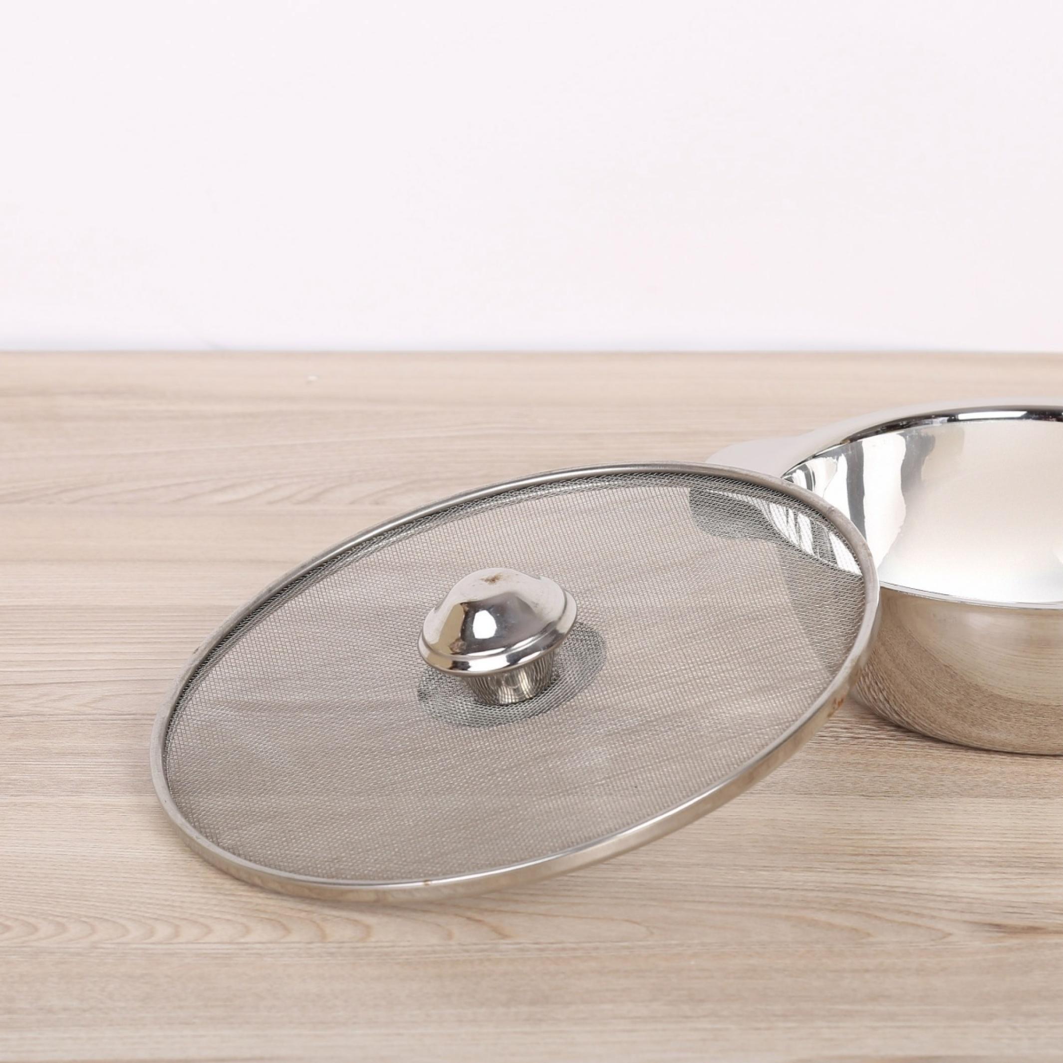 Glovia Stainless Steel Milk Cover in Silver