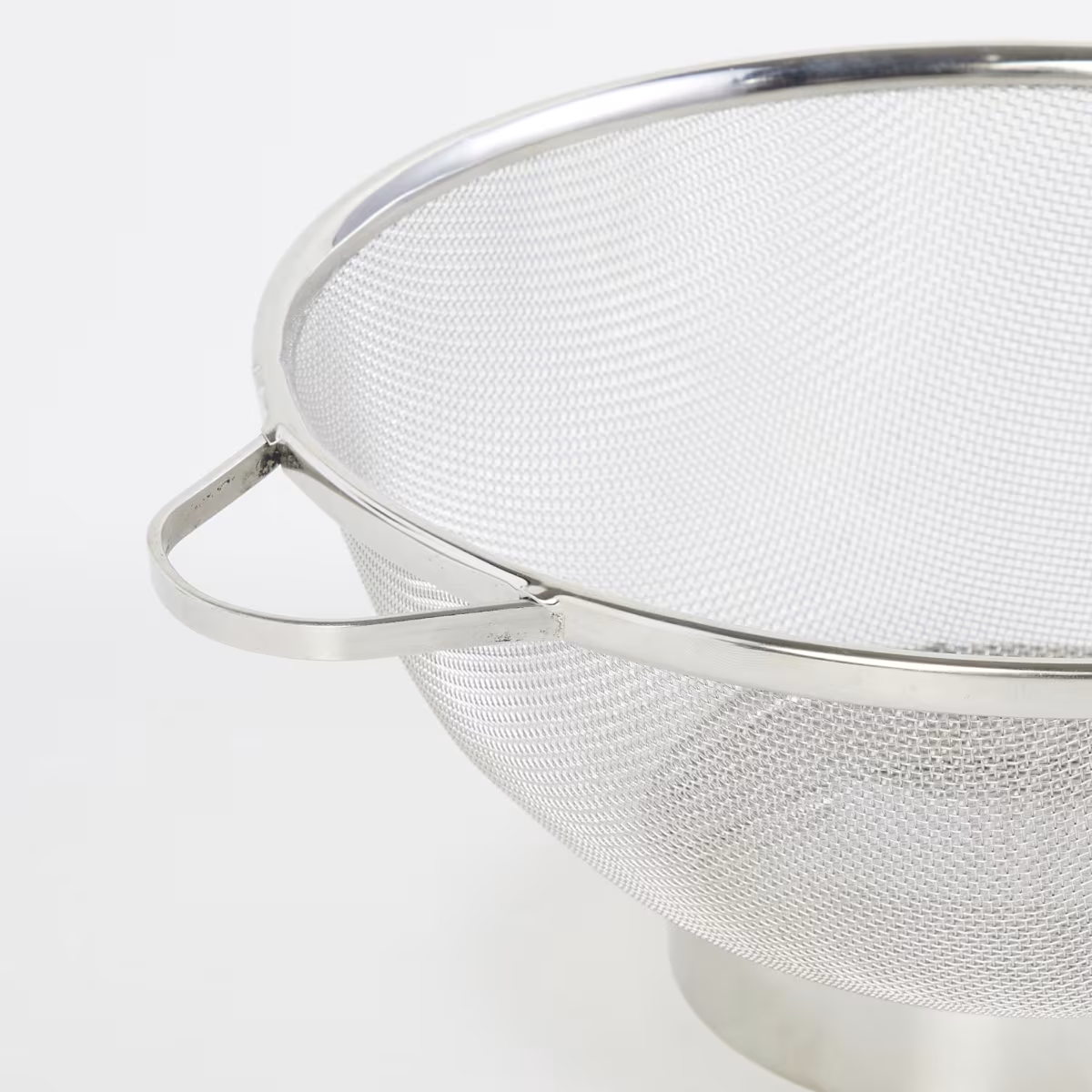Ferrit Stainless Steel Colander Basket in Silver