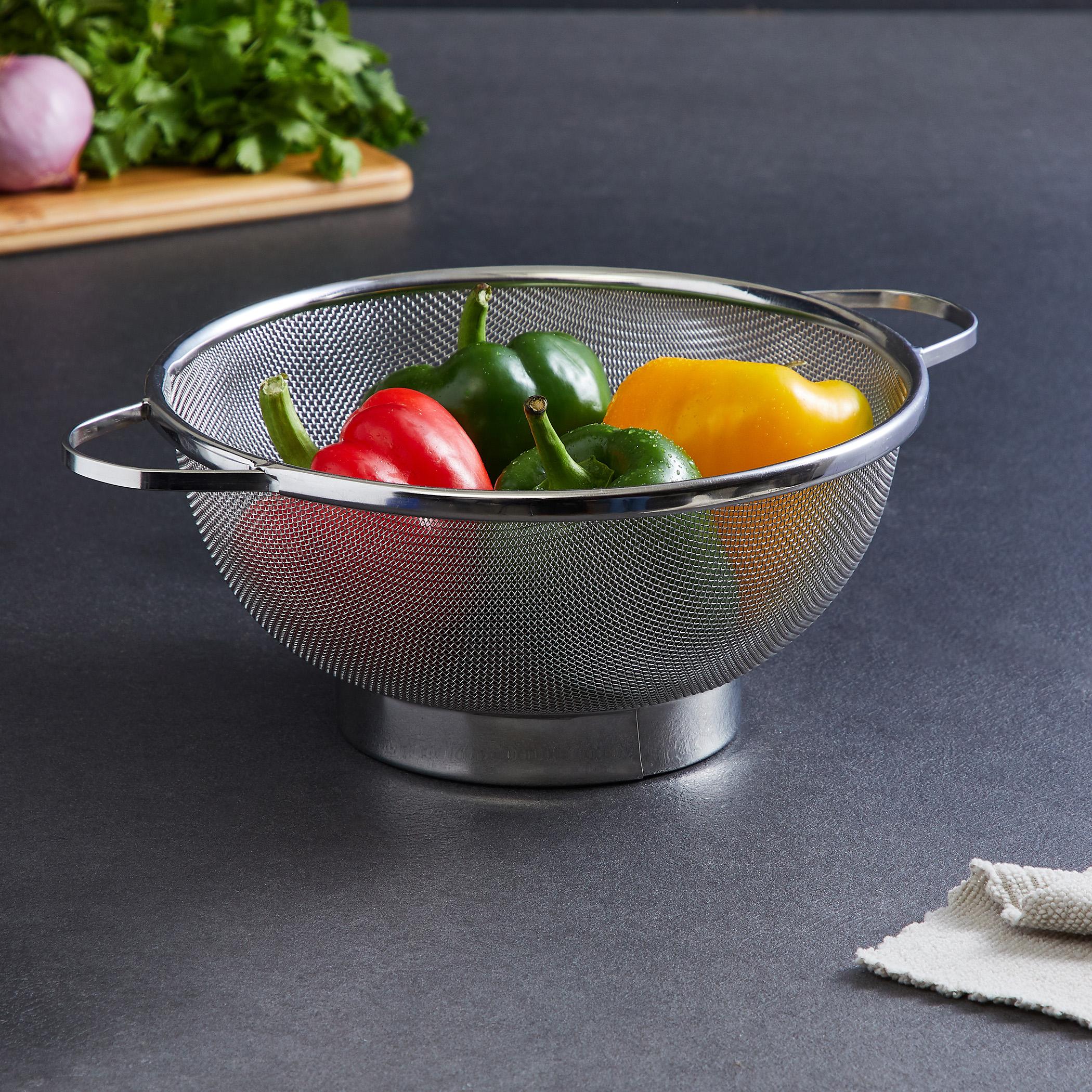 Ferrit Stainless Steel Colander Basket in Silver