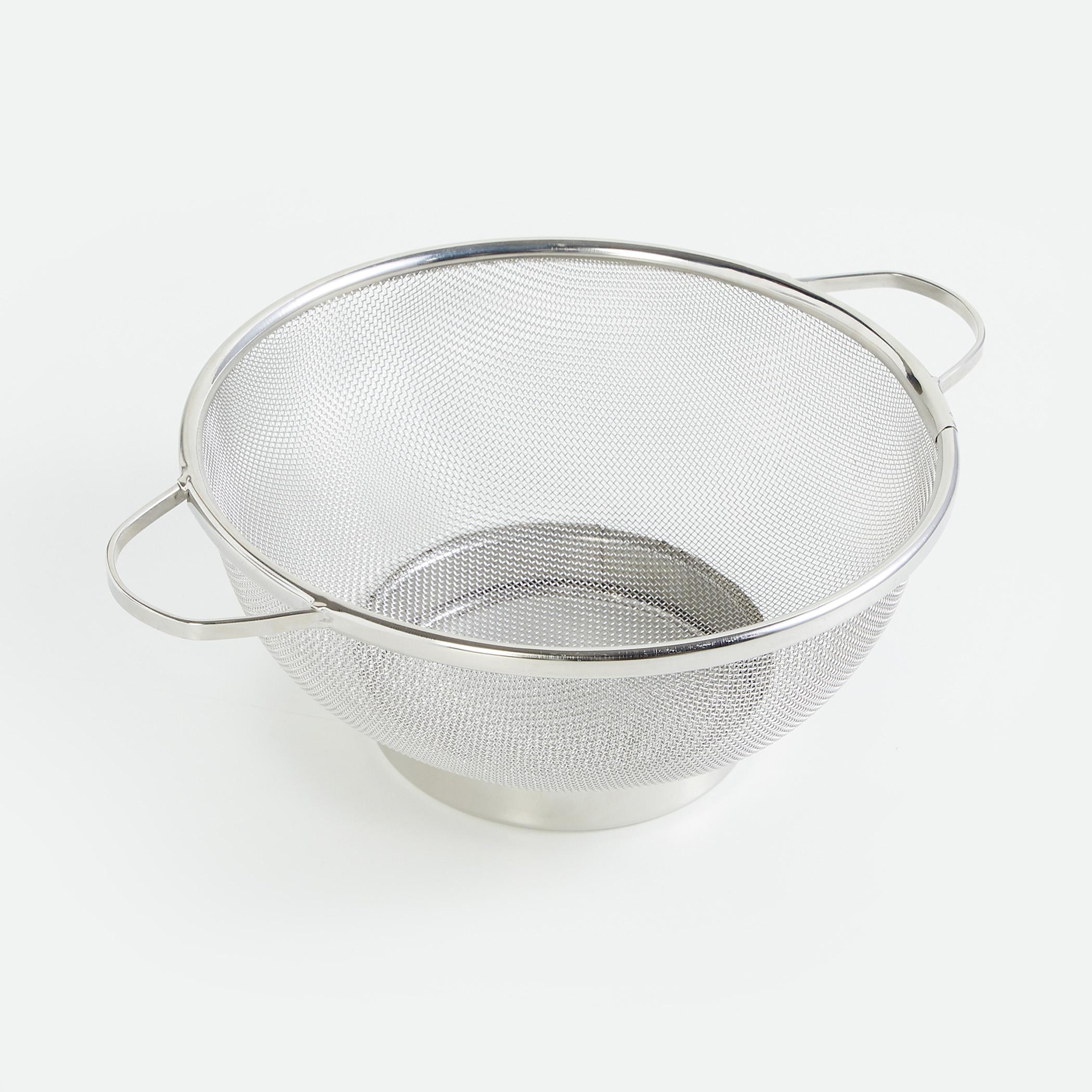 Ferrit Stainless Steel Colander Basket in Silver