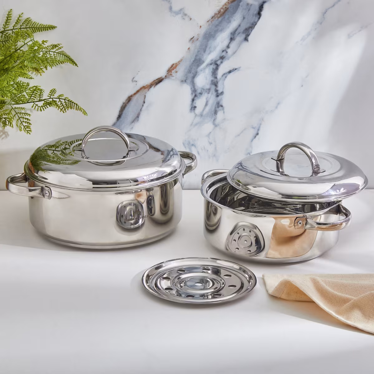 Rivago Claw Set of 2 Stainless Steel Insulated Casseroles in Silver