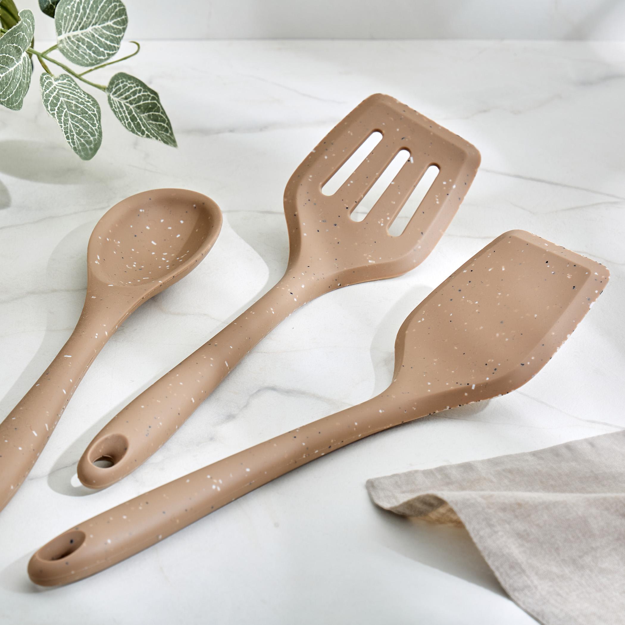 Marshmallow Aruba Silicone Spoon in Beige