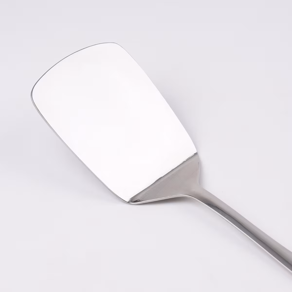 Glister Rosemary Stainless Steel Turner in Silver