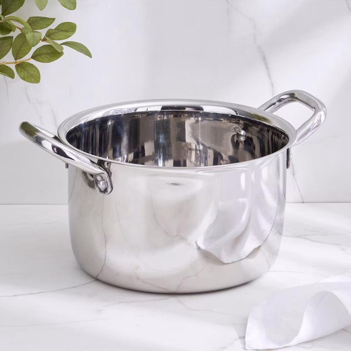 Adalyn Grit Stainless Steel Induction Compatible Casserole - 3.5L in Silver