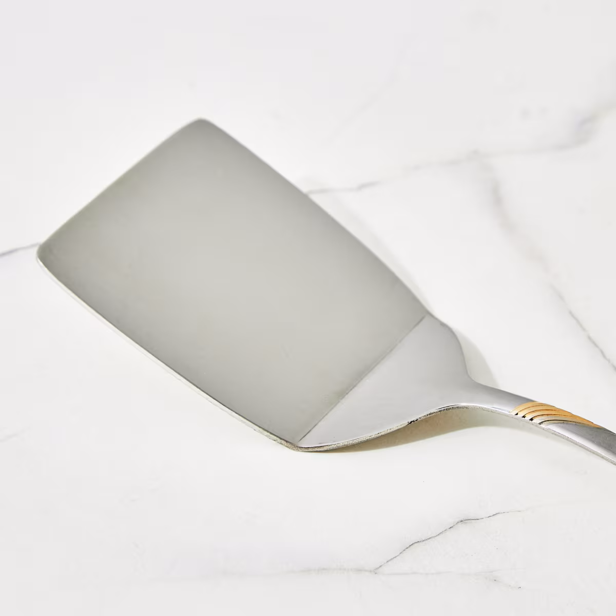 Glister Amara Stainless Steel Turner in Silver