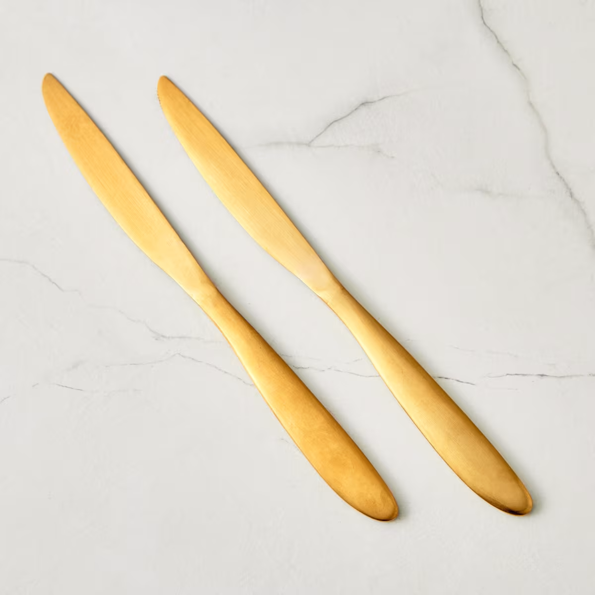 Glister Arely Set of 2 Stainless Steel Dessert Knives in Gold