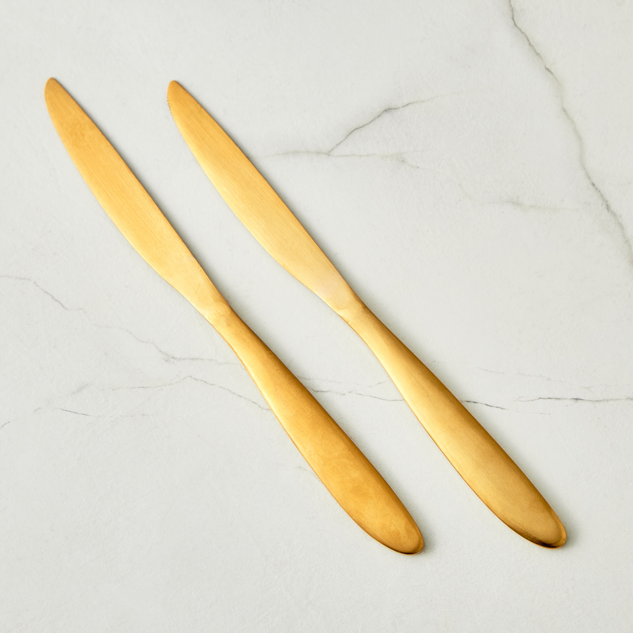 Glister Arely Set of 2 Stainless Steel Dessert Knives in Gold