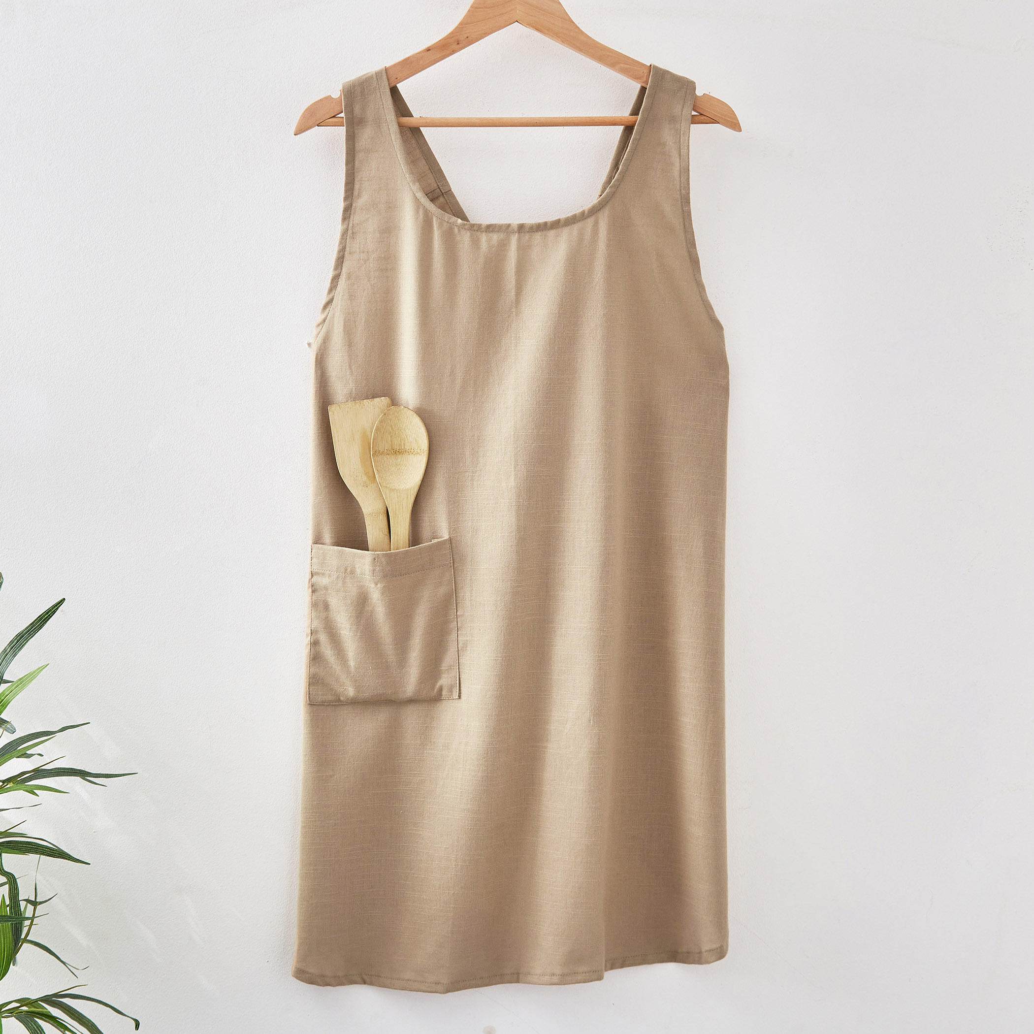 Maison Cotton Kitchen Apron in Beige