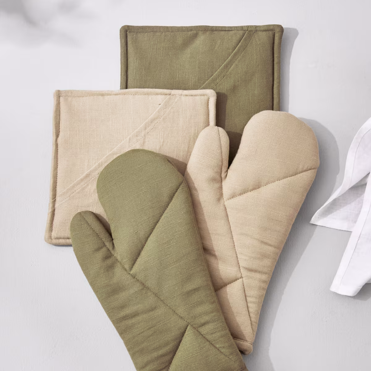 Maison Cotton Pot Holder in Beige