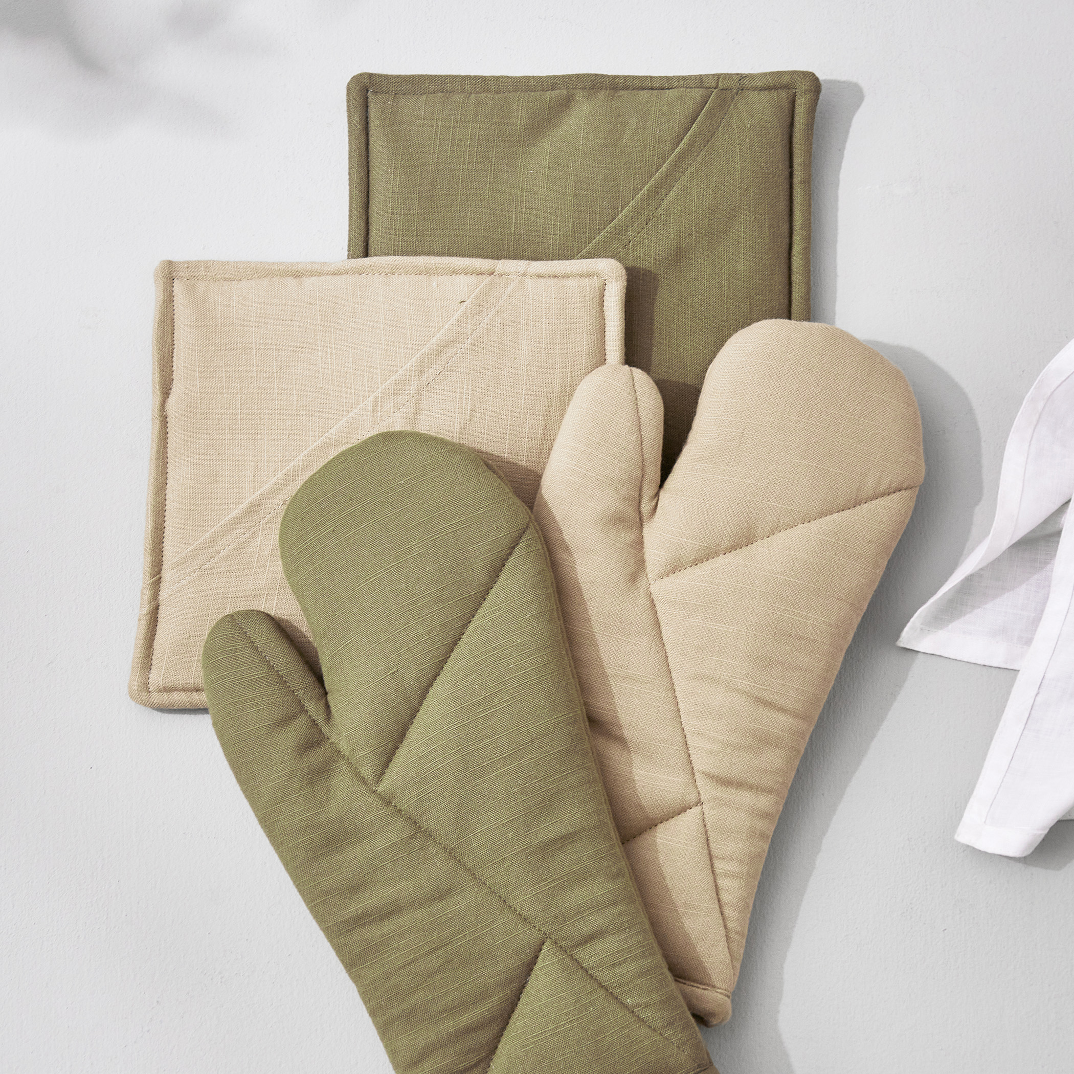 Maison Cotton Pot Holder in Beige