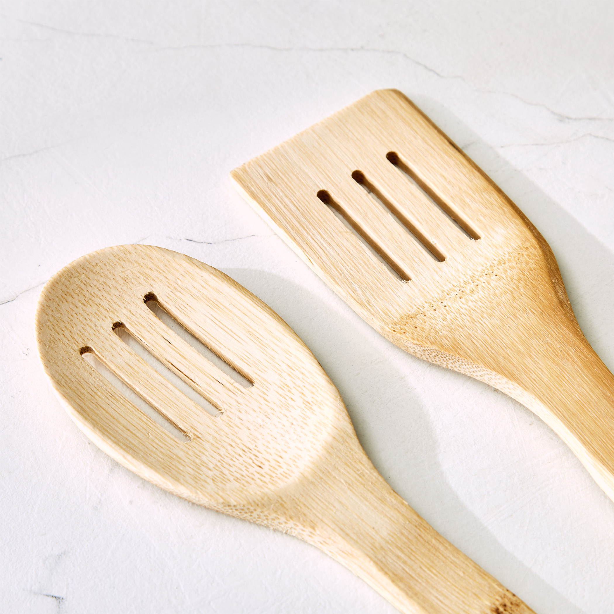 Chef Cubis Edulis 5Pc Bamboo Cutlery Set with Holder in Brown