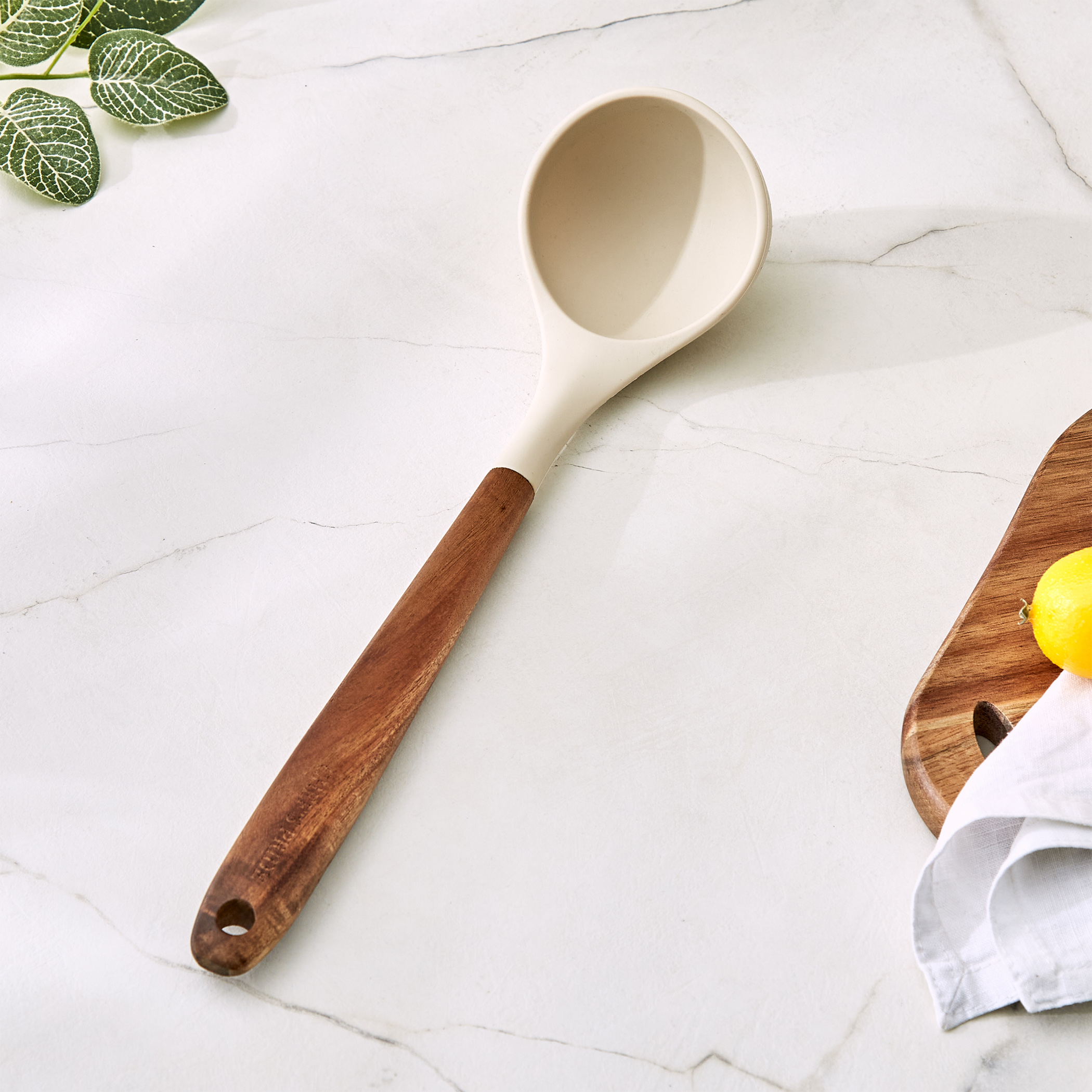 Chefs Pride Zeta Silicone Ladle with Wooden Handle in Cream