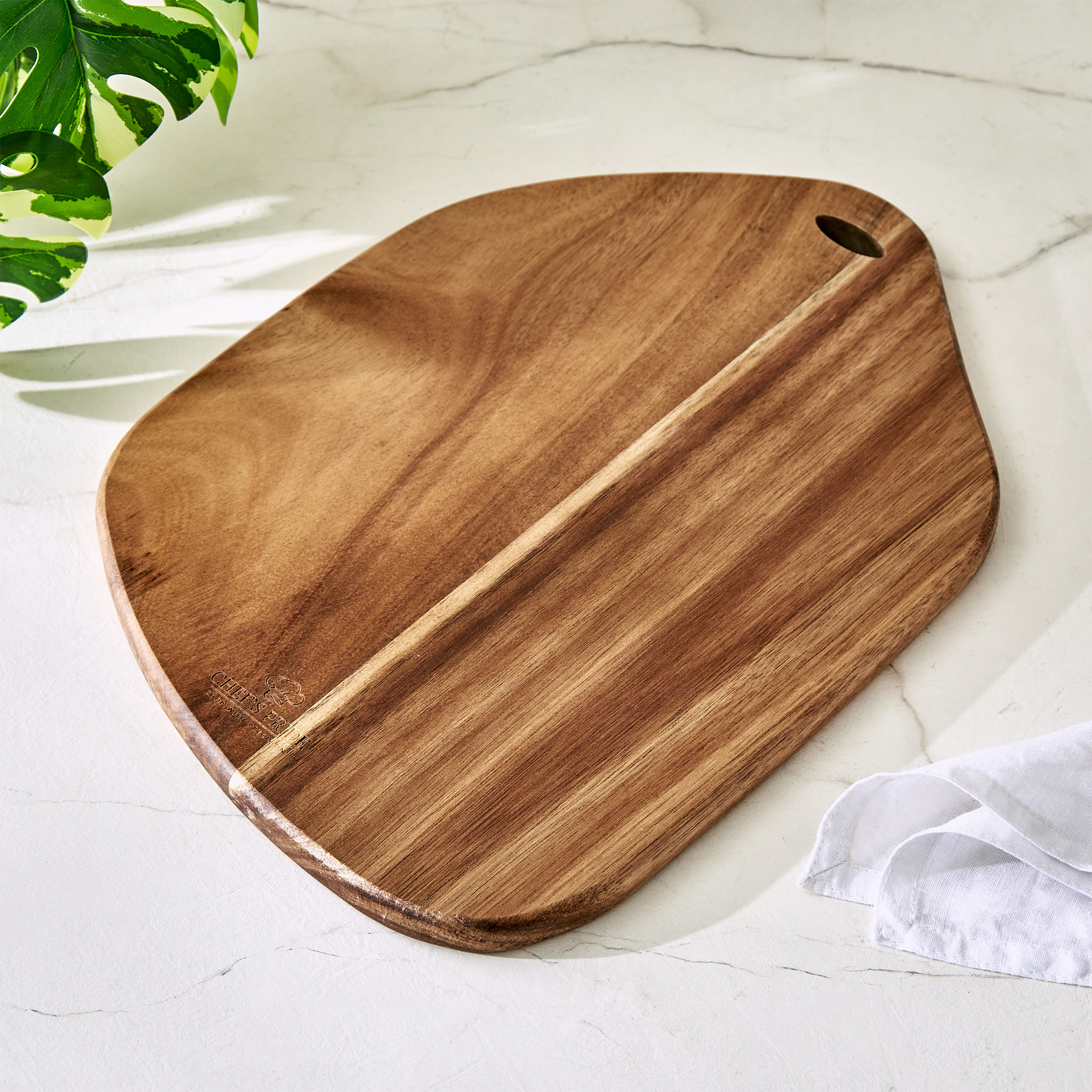 Chefs Pride Marion Acacia Wood Chopping Board in Brown