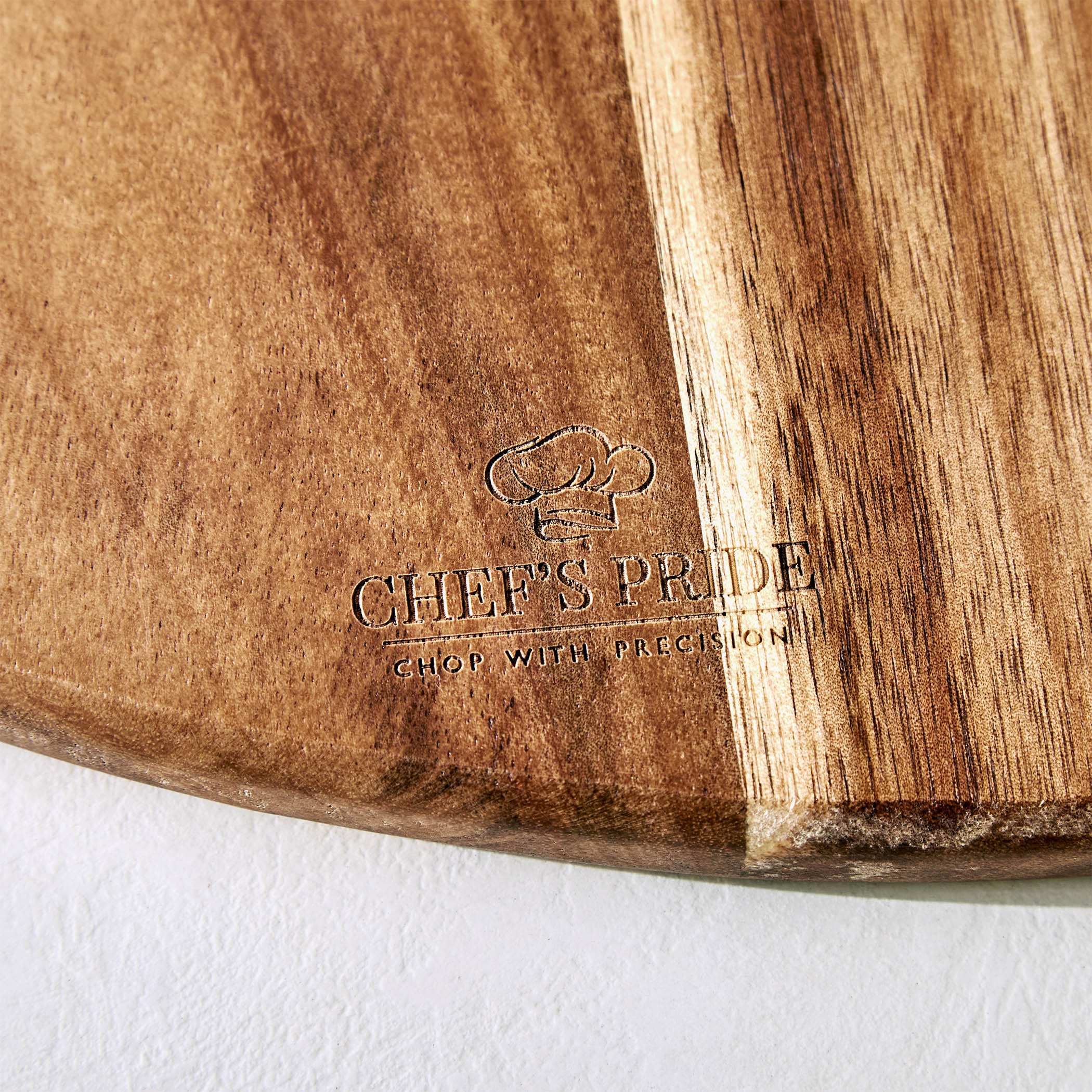 Chefs Pride Marion Acacia Wood Chopping Board in Brown