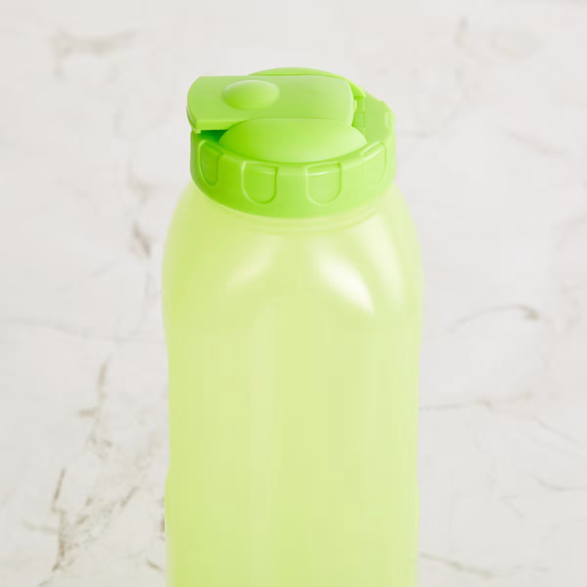Corsica Oasis Set of 6 Square Spout Bottles - 1.2L in Multicolour