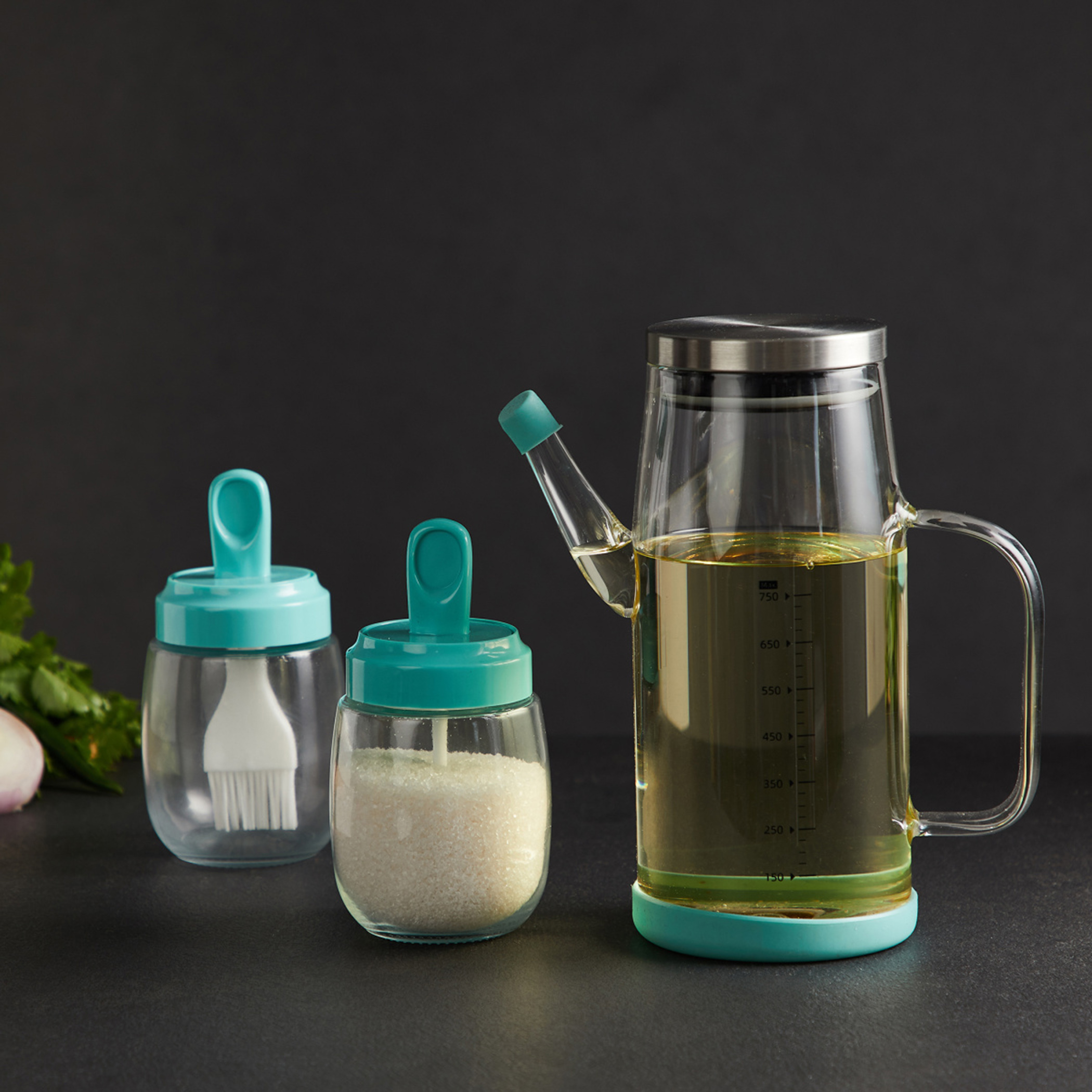 Pamolive Glass Oil Bottle with Drip Brush - 290ml in Transparent