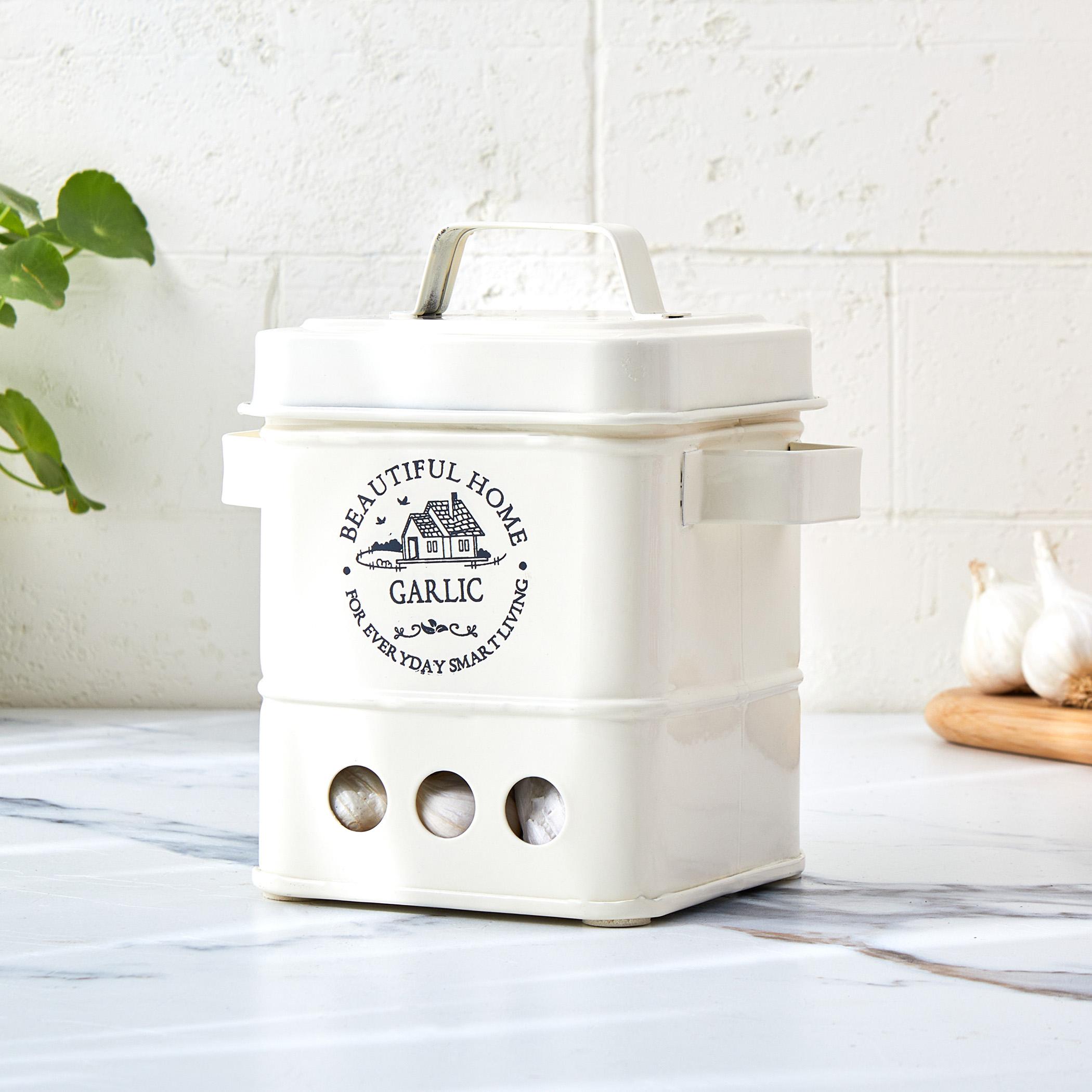 Mendo Iron Garlic Canister in Beige